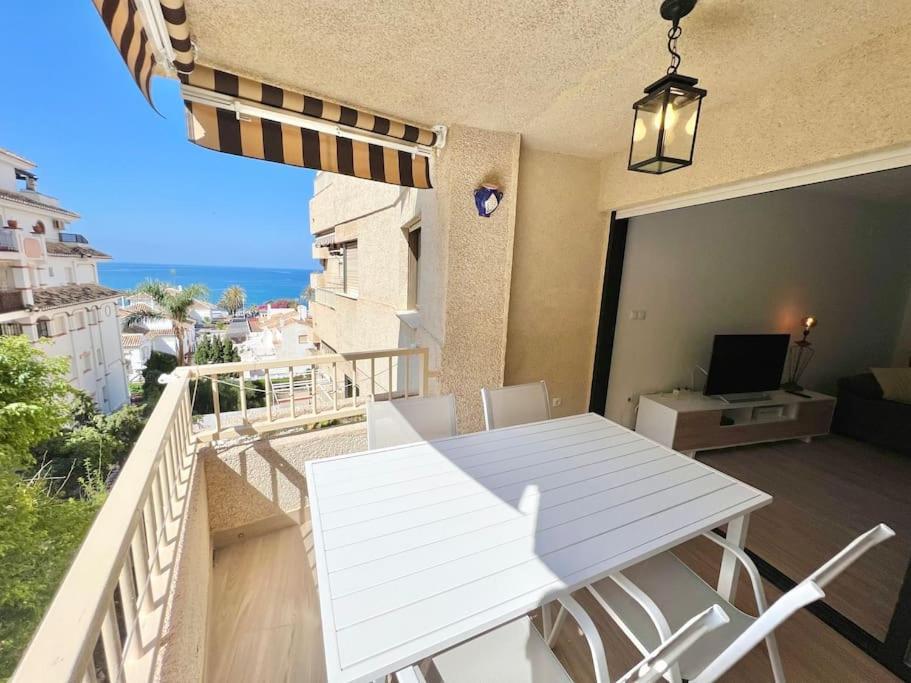Апартаменты La Caleta Sea Views And Pool Ла-Эррадура Экстерьер фото