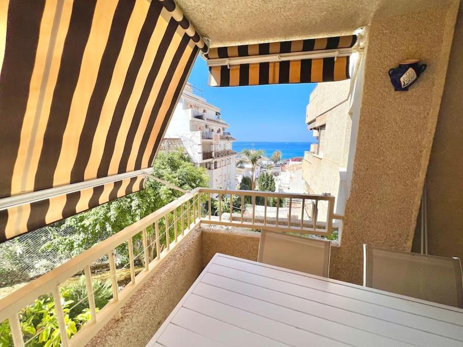 Апартаменты La Caleta Sea Views And Pool Ла-Эррадура Экстерьер фото